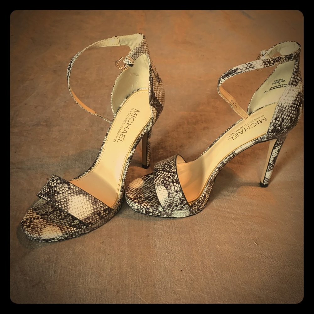 Michael Shannon snakeskin stilettos